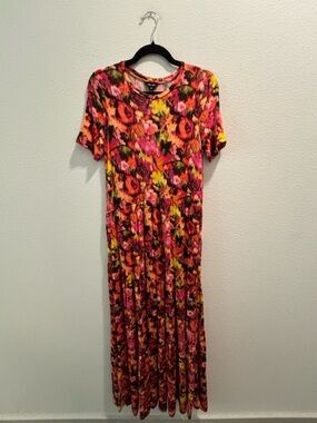 Saint + Sofia Floral Short-Sleeve Tiered Maxi Dress, size US 4